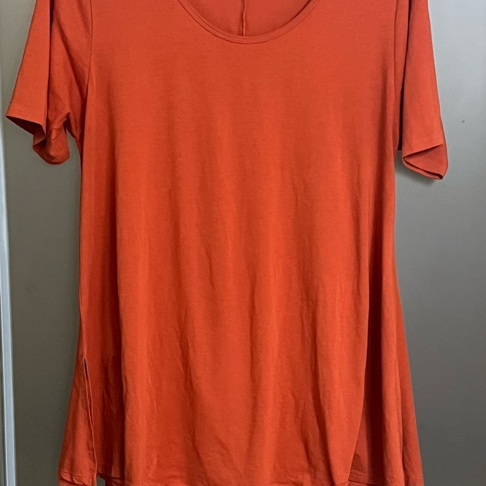 LuLaRoe Vibrant Orange Short Sleeve Tee